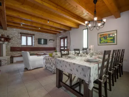 Maison Ivanka 8 personnes avec piscine privée : photo 4