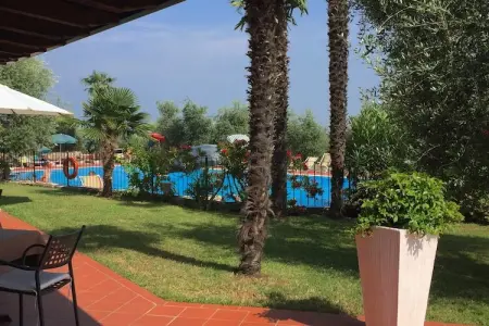 Soiano Bilo, Maison de vacances à Soiano del Lago avec vue sur le lac - Photo 8