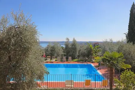 Soiano Bilo, Maison de vacances à Soiano del Lago avec vue sur le lac - Photo 9