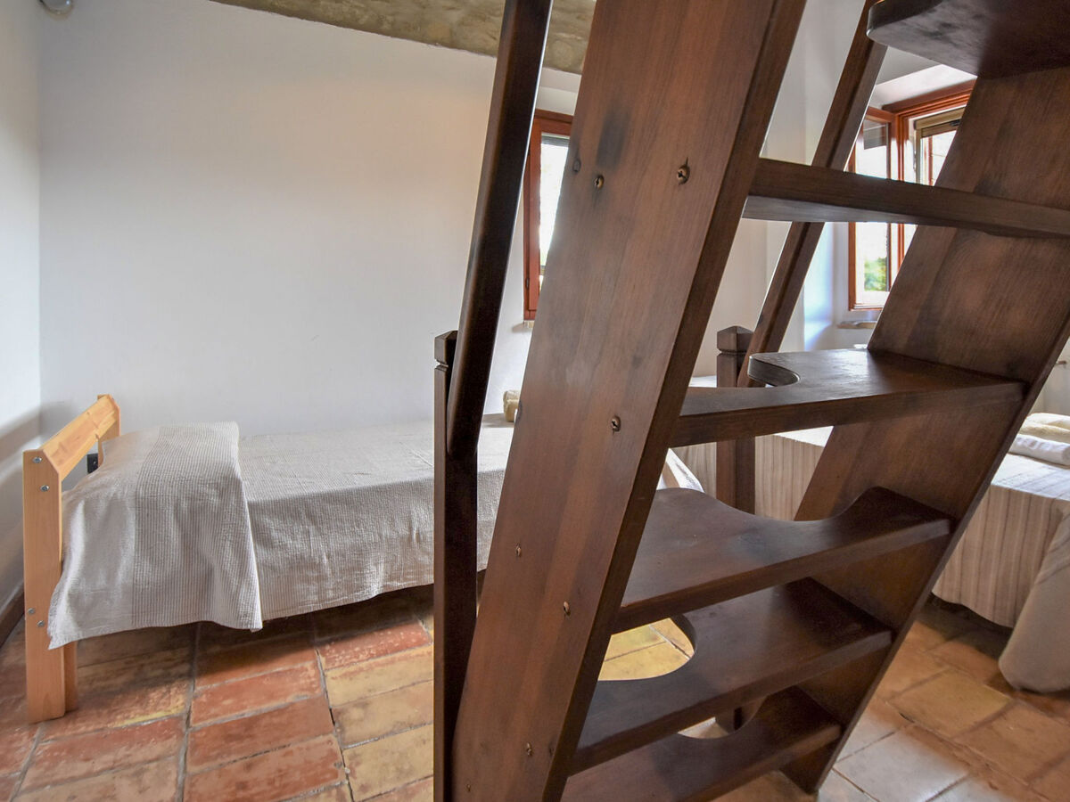 Casale Antica Pietra – Gîte 12 pers., piscine - Photo 32