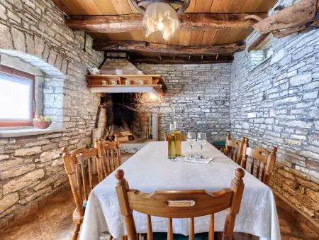 Maison Narcis à Pazin, 6 pers., terrasse 40 m² : photo 15