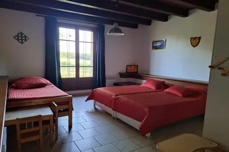Maison 8 pers. avec jardin à 300 m du lac, Vieure : photo 12