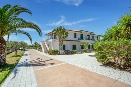 Gattotrilo x 5, Appartement dans une résidence avec piscine - Photo 5