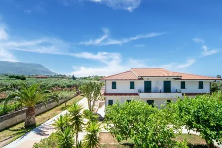 Gattotrilo x 5, Appartement dans une résidence avec piscine - Photo 6