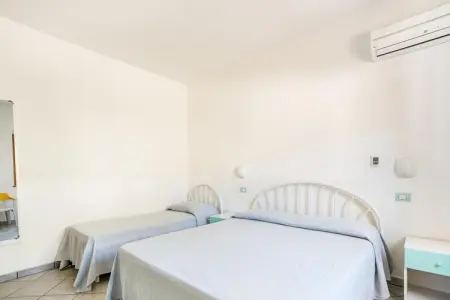 Gattotrilo x 5, Appartement dans une résidence avec piscine - Photo 17