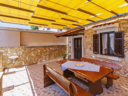 Maison Laura à Pula : piscine privée et terrain 800m² : photo 11