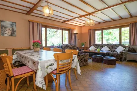 Am Brunnen, Maison de vacances spacieuse avec grand jardin - Photo 2