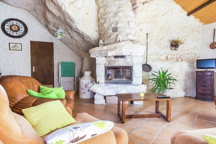 Maison troglodyte La Tour à Faverolles - Photo 6