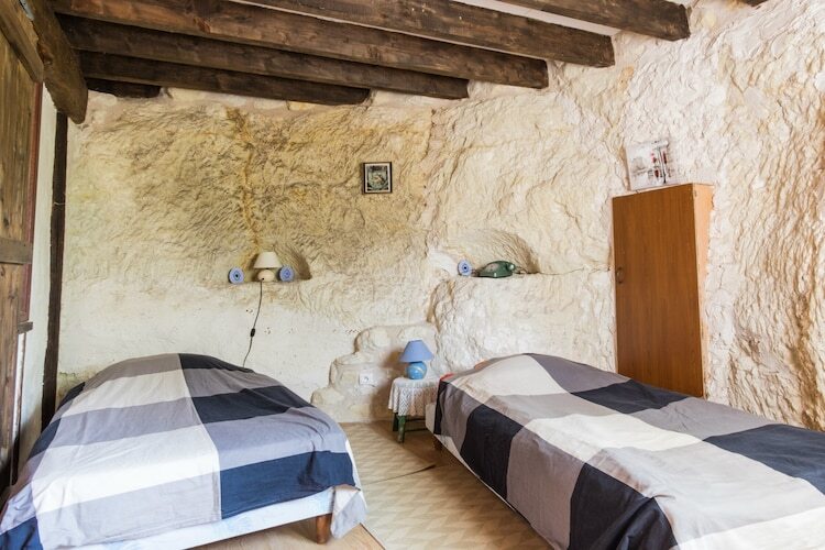 Maison troglodyte La Tour à Faverolles - Photo 8