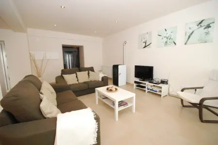 Casa Cela, Maison de vacances moderne à Cela - Photo 6