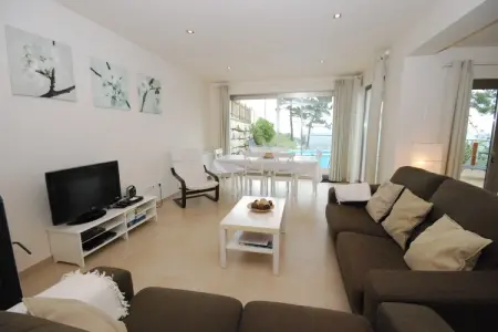 Casa Cela, Maison de vacances moderne à Cela - Photo 7
