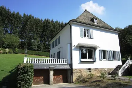 The Rainbow House, Luxueuse maison de vacances campagne avec piscine - Photo 1