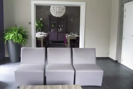 The Rainbow House, Luxueuse maison de vacances campagne avec piscine - Photo 5