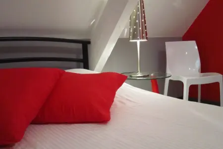 The Rainbow House, Luxueuse maison de vacances campagne avec piscine - Photo 17