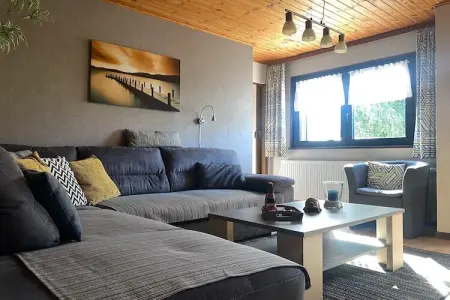 Schell, Appartement près de la forêt à Nidrum - Photo 1