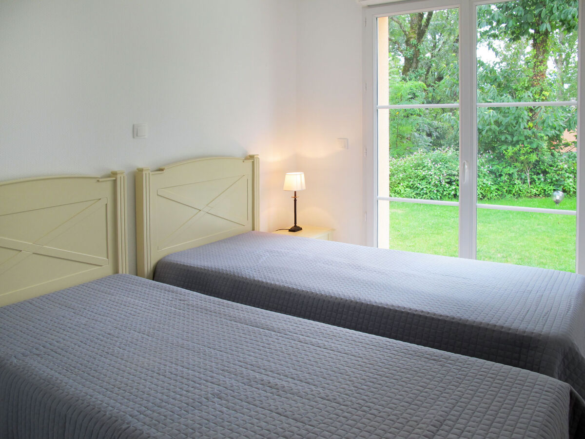 Maison 5 pièces Domaine Royal Green, piscine privée - Photo 13