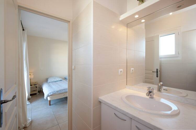 Villa 3 chambres avec vue sur l'eau à Aigues-Mortes - Photo 17