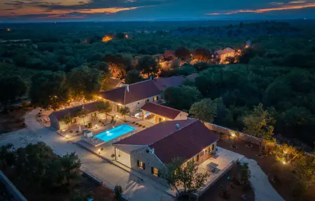 Location maison de vacances à Oklaj