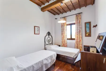 Villa Empoli, 5 chambres avec piscine privée en Toscane : photo 25