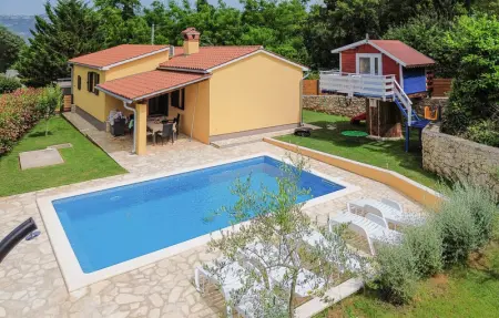 Location maison de vacances à Krsan