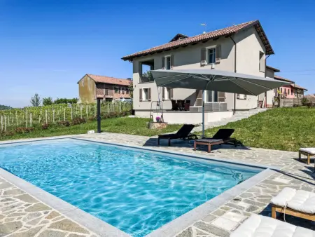Location appartement de vacances à Costigliole d'Asti
