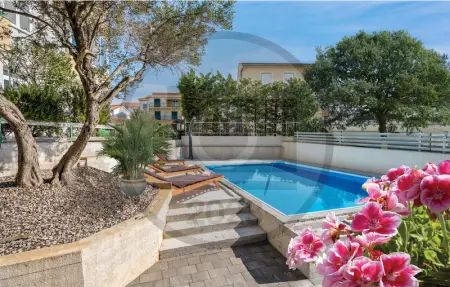 Location appartement de vacances à Srima