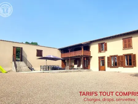 Location gite de vacances à Cezay