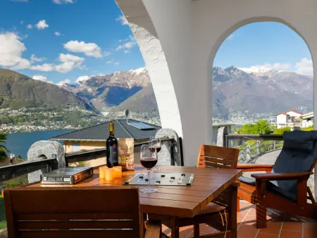 Location appartement à Piazzogna