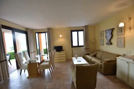 Location appartement de vacances à Oggebbio