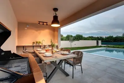 Location villa de vacances à Pula
