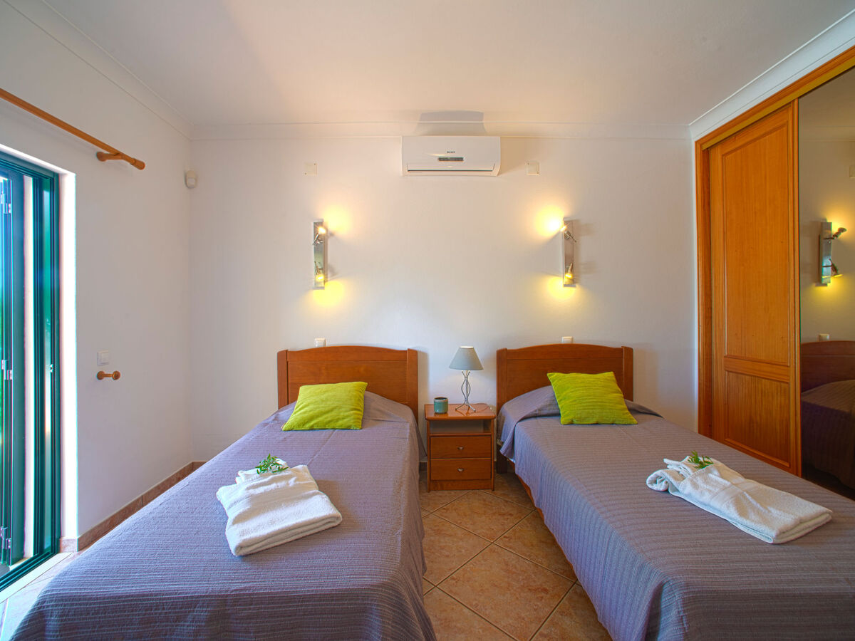 Alto da Rafoia, maison 6 pers. avec piscine à Carvoeiro - Photo 15