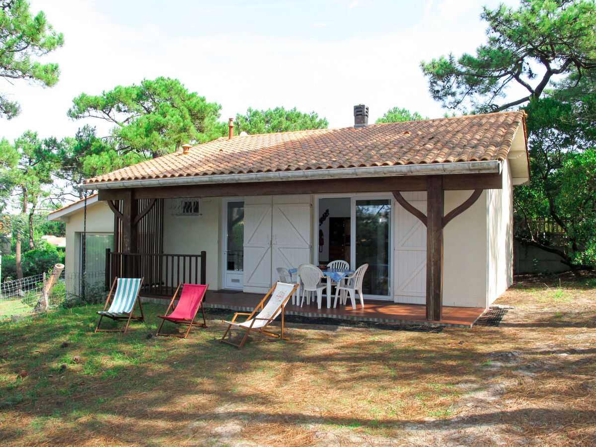 Maison Anne Marie à Lacanau, 500 m de la plage - Photo 2