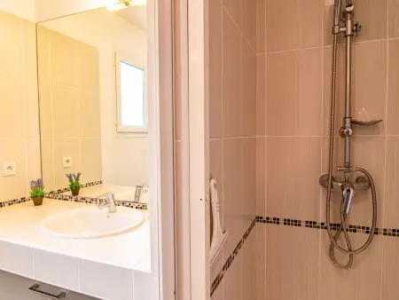 Au Romarin, Location Maison 6 personnes à Bagnols en Forêt - Photo 18