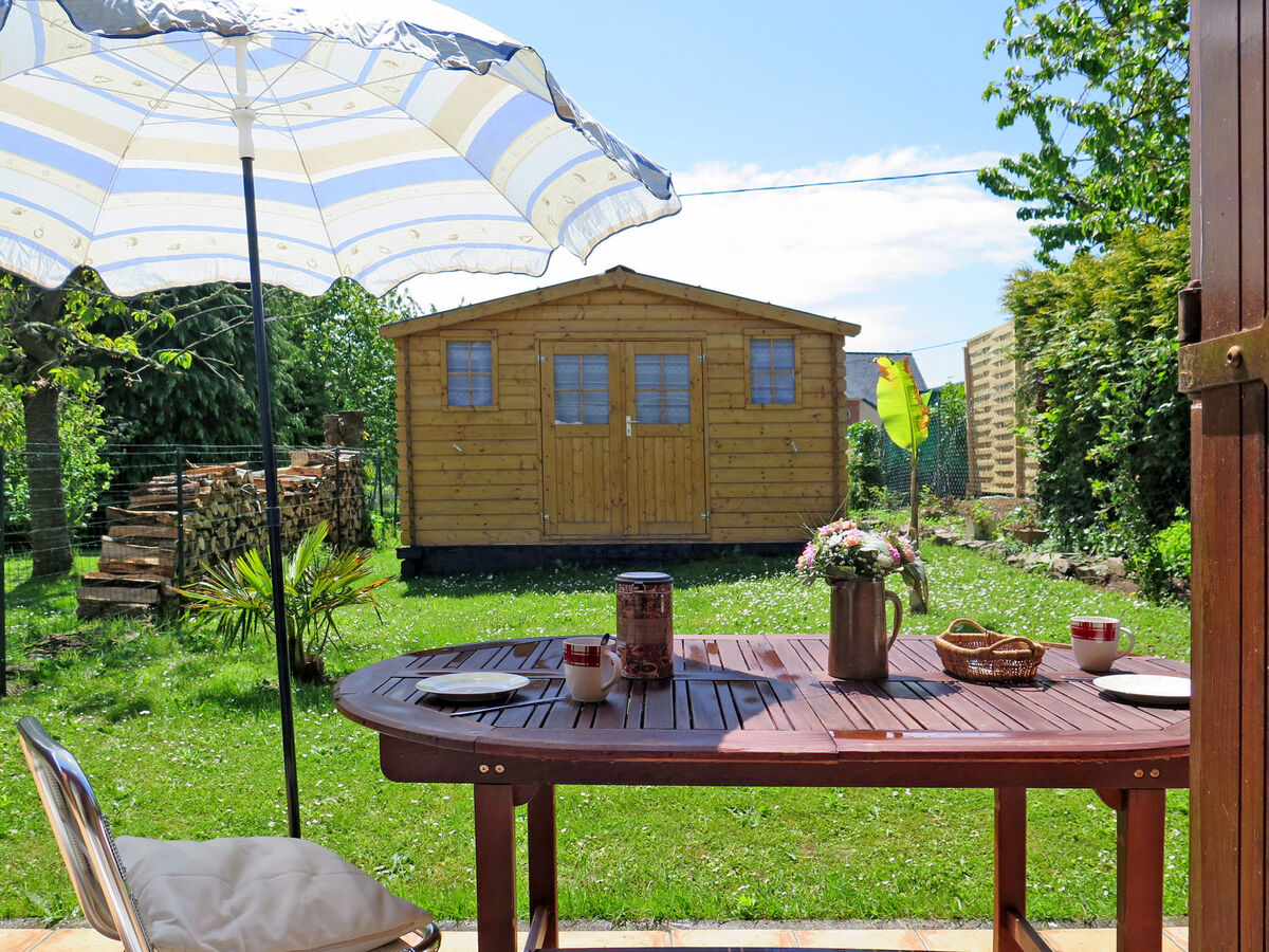 Le Chalet, maison bois à 1,4 km de la mer à Cancale - Photo 14