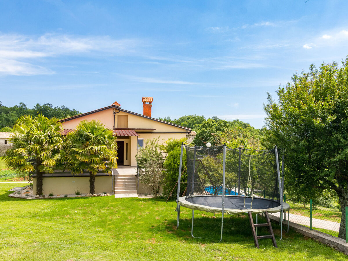 Maison Larisa avec piscine privée à Pićan - Photo 24