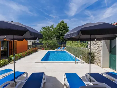 Maison avec piscine privée à Labin, 8 personnes : photo 3