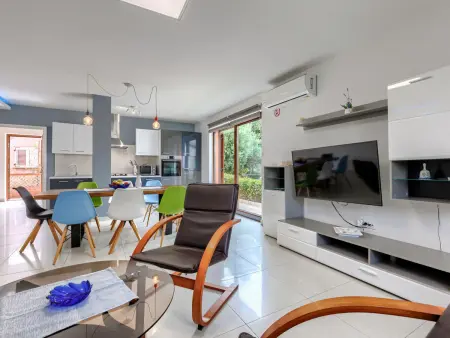 Maison avec piscine privée à Labin, 8 personnes : photo 5