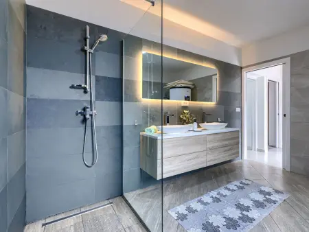 Maison avec piscine privée à Labin, 8 personnes : photo 28