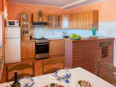 Maison jumelée avec piscine à Milotići, près de Tinjan : photo 12