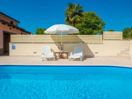 Maison jumelée avec piscine à Milotići, près de Tinjan : photo 17