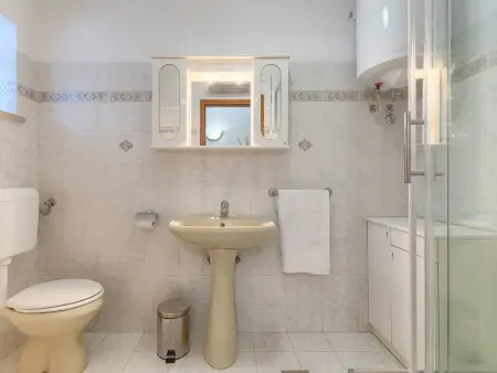 Maison Tijan à Rovinj : piscine privée et terrain 800m² : photo 40