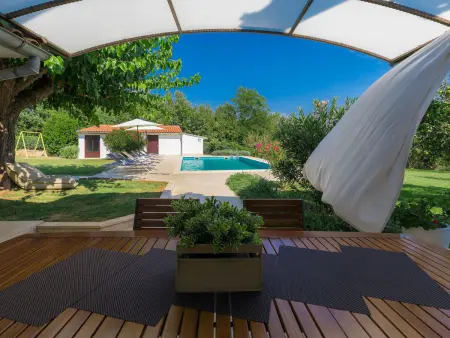 Maison Tijan à Rovinj : piscine privée et terrain 800m² : photo 46