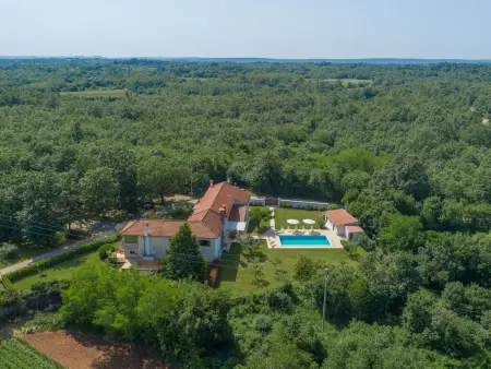 Maison Tijan à Rovinj : piscine privée et terrain 800m² : photo 53
