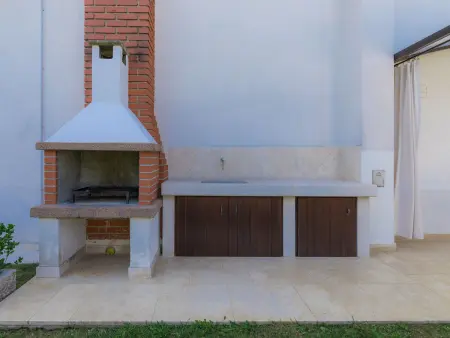 Maison Tijan à Rovinj : piscine privée et terrain 800m² : photo 58