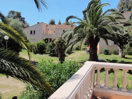 Grand appartement RDC 6 pers., 200 m de la mer à Calvi - Photo 12