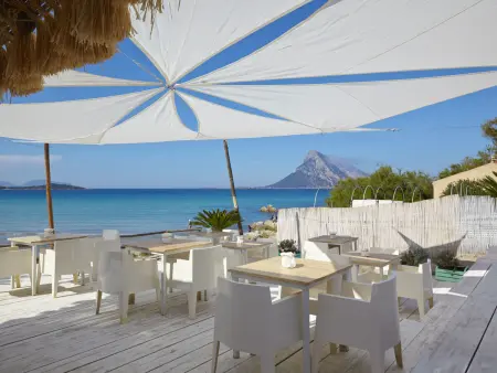 Villa 6 - Lu Nibareddu, Location Maison 6 personnes à Porto San Paolo - Photo 2