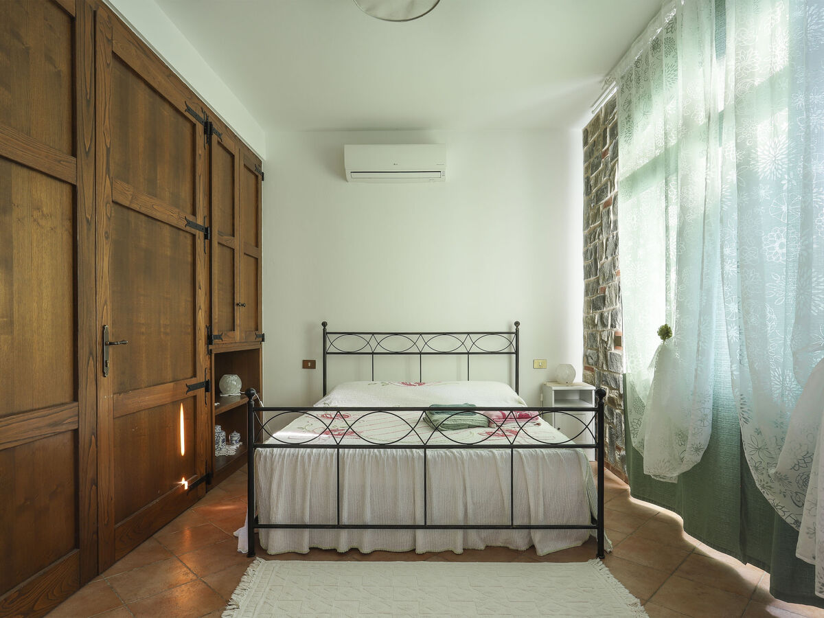 Appartement rustique à Bagni di Lucca, piscine privée et vue panoramique - Photo 8