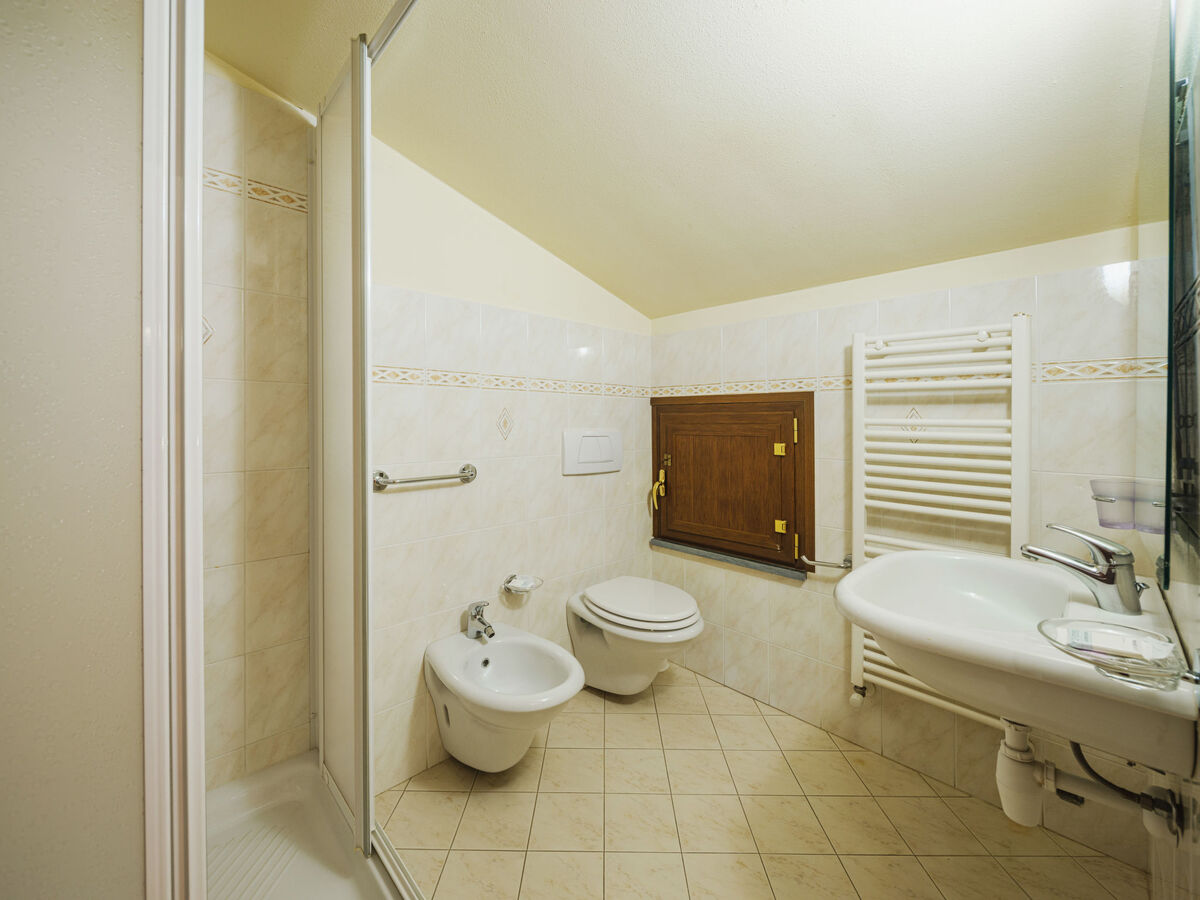 Appartement Ponziani à Orentano, piscine et 5000 m² - Photo 19