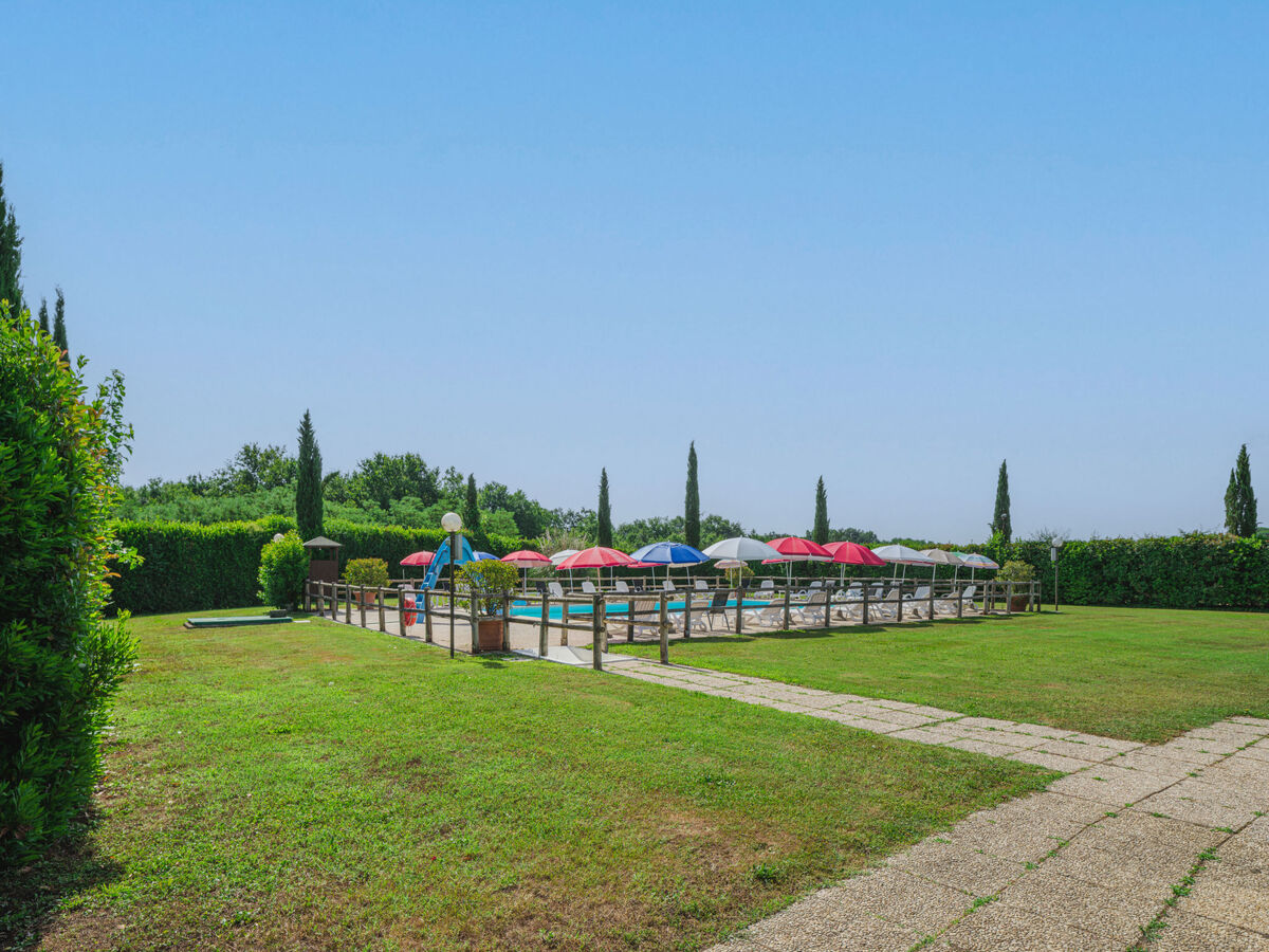 Appartement Ponziani à Orentano, piscine et 5000 m² - Photo 38