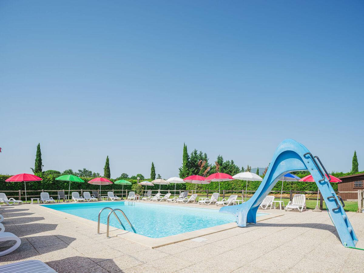 Appartement Ponziani à Orentano, piscine et 5000 m² - Photo 44